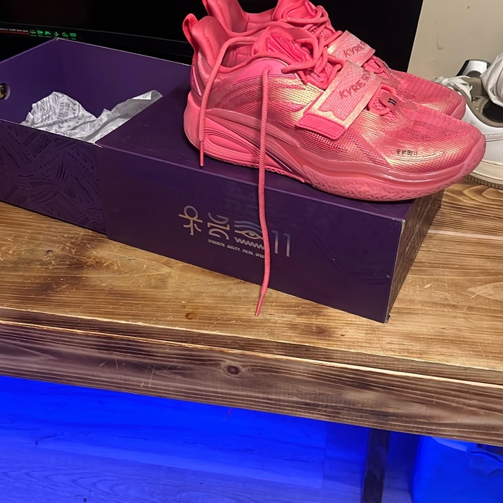 Kyrie Irving basketball sneakers men’s size 12